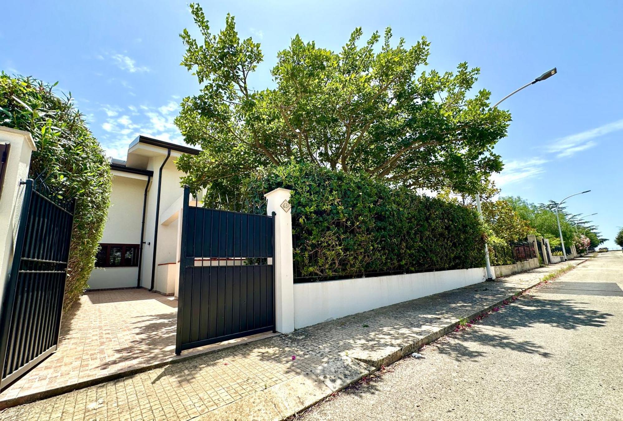 Villa Cavagrande 阿沃拉 外观 照片